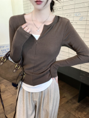 Contrast color fake two-piece zipper long-sleeved T-shirt for women 2024 autumn new style slim-fit pleated inner bottoming shirt top