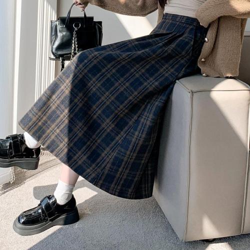 Japanese retro woolen plaid skirt for women winter pleated skirt plaid long skirt umbrella skirt mid-length A-line skirt