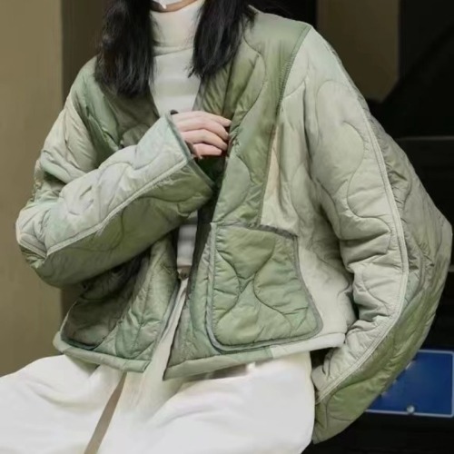 2024 new Korean version ins retro contrasting color stitching rhombus V-neck cotton jacket