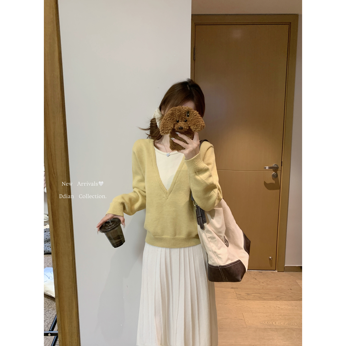 Actual shot of autumn and winter Korean style contrast striped fake two-piece versatile arctic velvet pullover knitted long-sleeved top for women