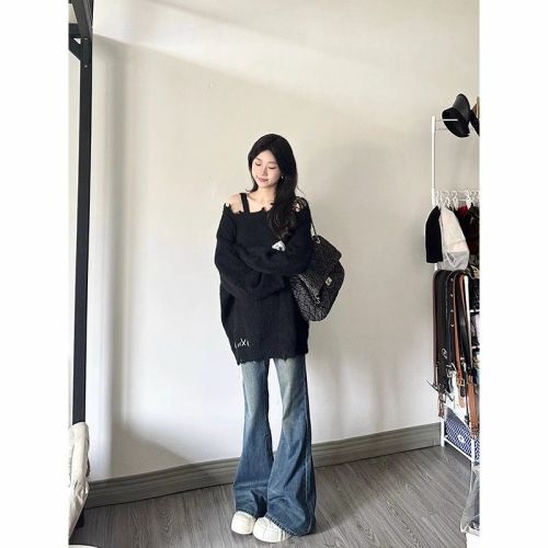 Korean style plush bow lazy style sweater for women loose autumn and winter design niche ripped sweater top trendy