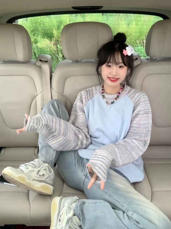 Spot goods!  College Style Contrast Color Round Neck Sweater Girls Junior High School High School Students Soft Waxy Lazy Style Knitted Sweater Top