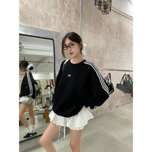 Bow embroidered black sweatshirt for women early autumn Korean style top