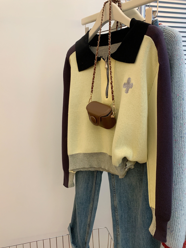 Retro contrast zipper lapel sweater autumn new casual sports pullover sweater design niche