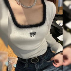 Soft and waxy German velvet square-neck bottoming shirt T-shirt for women with design sense for autumn and winter, pure lust high-end long-sleeved top