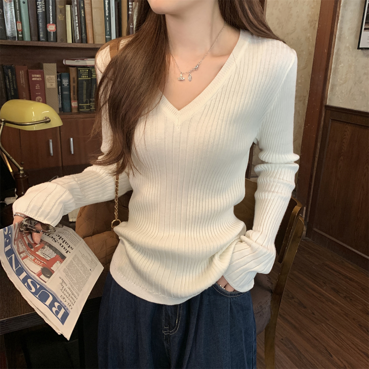 Actual shot of autumn and winter Korean style temperament v-neck pit strips slimming solid color versatile knitted long-sleeved bottoming shirt for women
