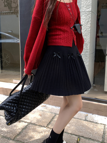 Real shot of 2024 autumn and winter new pure lust sweet high waist bow versatile A-line pleated skirt skirt for women