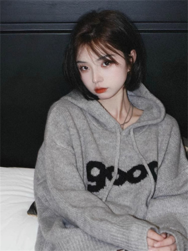 Japanese retro gentle style hooded sweater top for women early autumn outer wear lazy high-end soft waxy sweater jacket