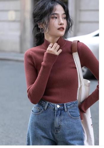 Half turtleneck bottoming shirt for women autumn and winter sweater sweater thickened top winter new black and white