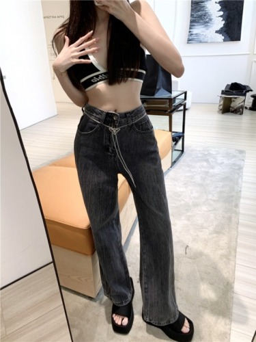 Actual shot of Korean chic high-waisted versatile washed loose slimming jeans with chain