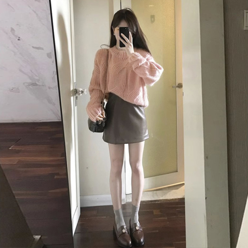 Unique and unique pink sweater for women in autumn and winter, thickened inner layer, twist knitted sweater top, lazy style and high-end feel