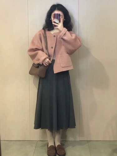 Autumn and winter Xiaoxiang style woolen coat for women 2024 spring and autumn new style early autumn woolen short style casual Korean style