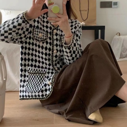 Xiaoxiangfeng imitation mink velvet jacket for women 2024 spring and autumn new style French lady short fashion houndstooth top for women