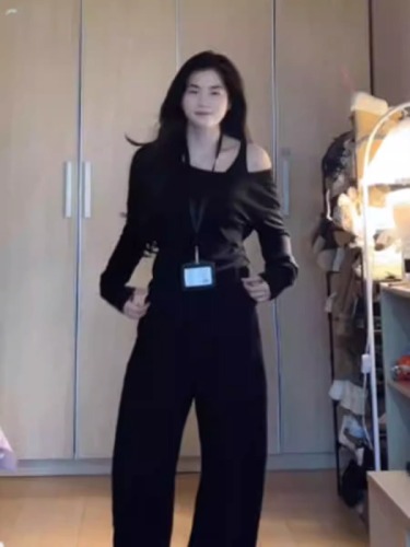 Original fabric fake two-piece pure desire fake two-piece oblique shoulder unique spicy girl long-sleeved t-shirt women 