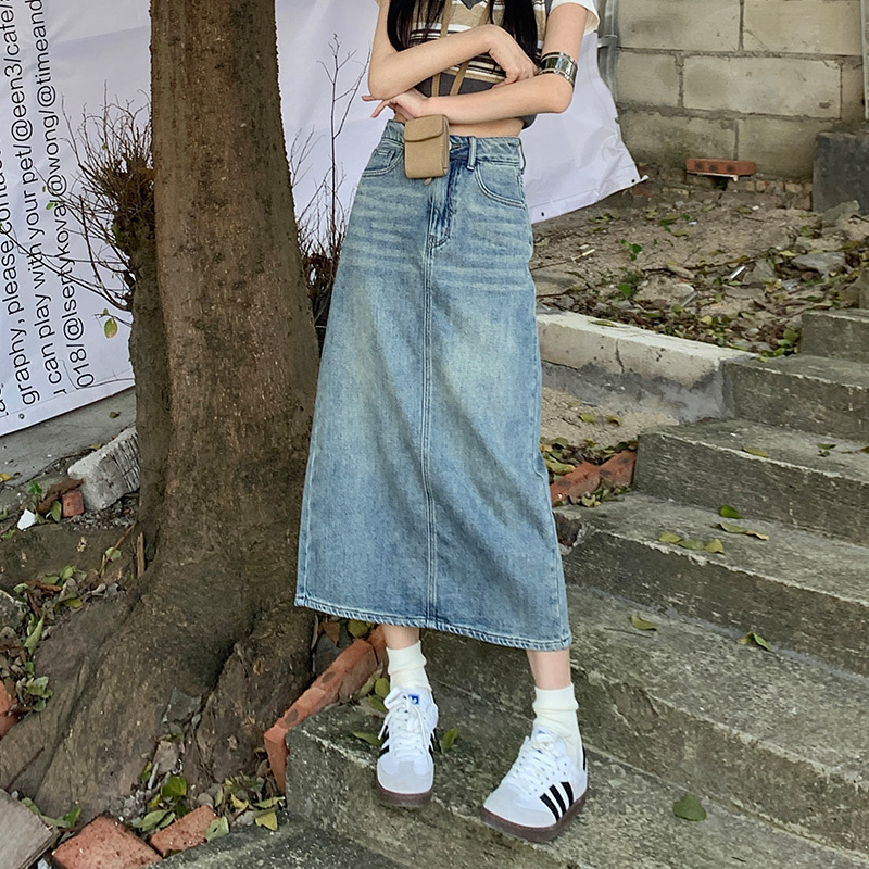 New style nostalgic retro denim skirt with back slit, versatile high-waisted slim A-line mid-length skirt for women
