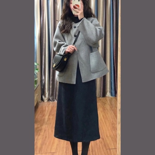 High-end gray short woolen coat for women autumn and winter 2024 new Xiaoxiang Hepburn style thickened woolen coat