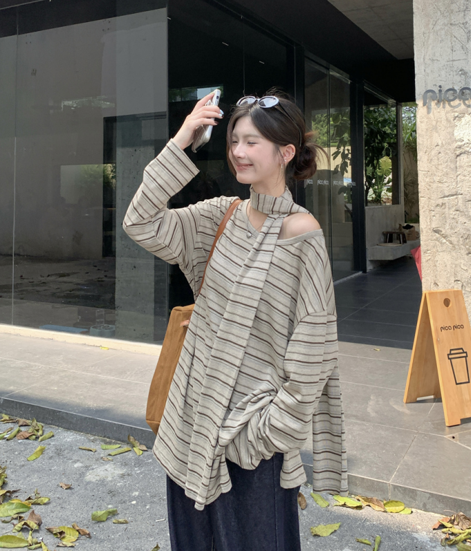 Real shot!  Korean contrasting striped one-line collar, relaxed and versatile long-sleeved T-shirt, lazy style retro slit top