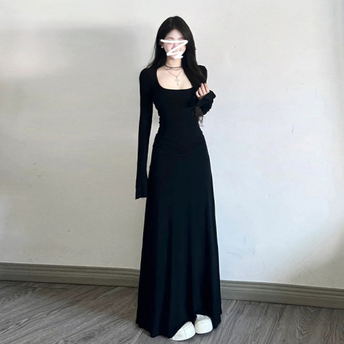 2024 early autumn new Korean style high-end black long-sleeved dress early autumn women's royal sister style slim long skirt