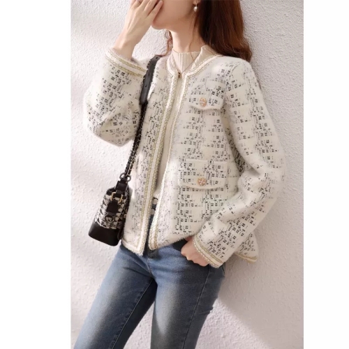 Fat mm small fragrant imitation mink velvet thickened sweater jacket versatile age-reducing spring, autumn and winter knitted cardigan large size women's clothing