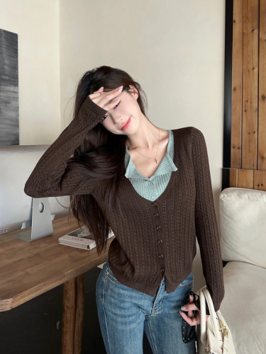 Real shot ~ Soft fake two-piece design fine linen knitted women's autumn v-neck slim contrast cardigan top