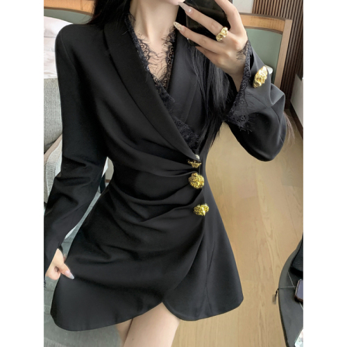 Actual shot of autumn and winter style ladylike suit lapel gold button slim long-sleeved dress