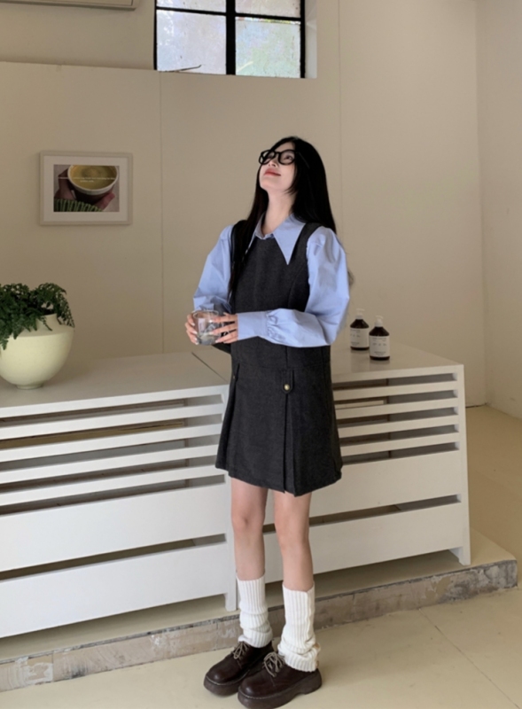 British style pressed pleated wool vest dress + chic point collar shirt two-piece suit