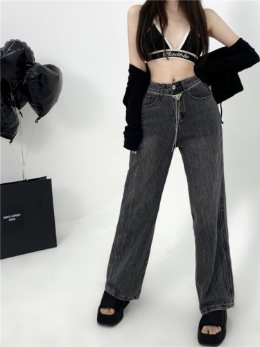 Actual shot of Korean chic high-waisted versatile washed loose slimming jeans with chain