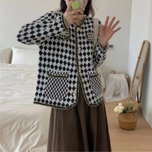 Xiaoxiangfeng imitation mink velvet jacket for women 2024 spring and autumn new style French lady short fashion houndstooth top for women