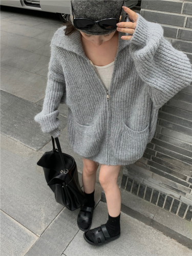Real shot of large size fat mm long loose lapel sweater lazy high-end women's autumn cardigan jacket