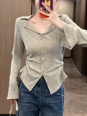 Wang et al. Similan Coast fashionable slim design early autumn lapel pit top