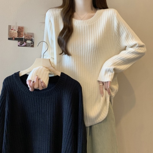 Plus size women's round neck sweater bottoming sweater autumn and winter fat mm loose belly-covering slimming long-sleeved top