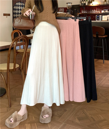 Actual shot of 2024 autumn and winter new thickened knitted skirt women's high-waist slimming mid-length A-line woolen skirt