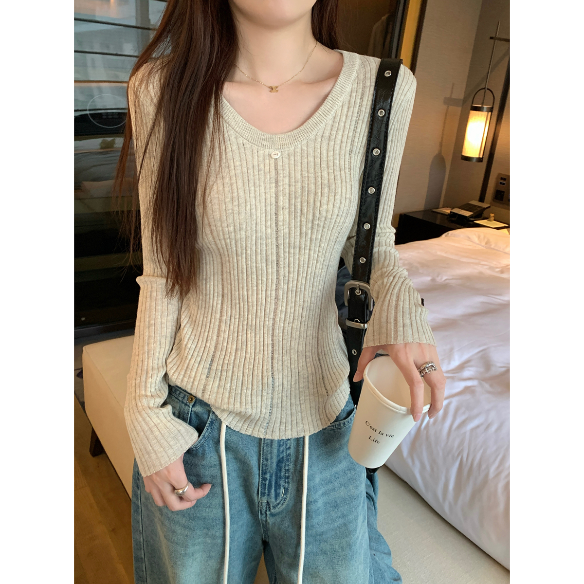 Real shot of autumn and winter Korean style temperament u-neck slimming design 6 wool knitted bottoming shirt long-sleeved top