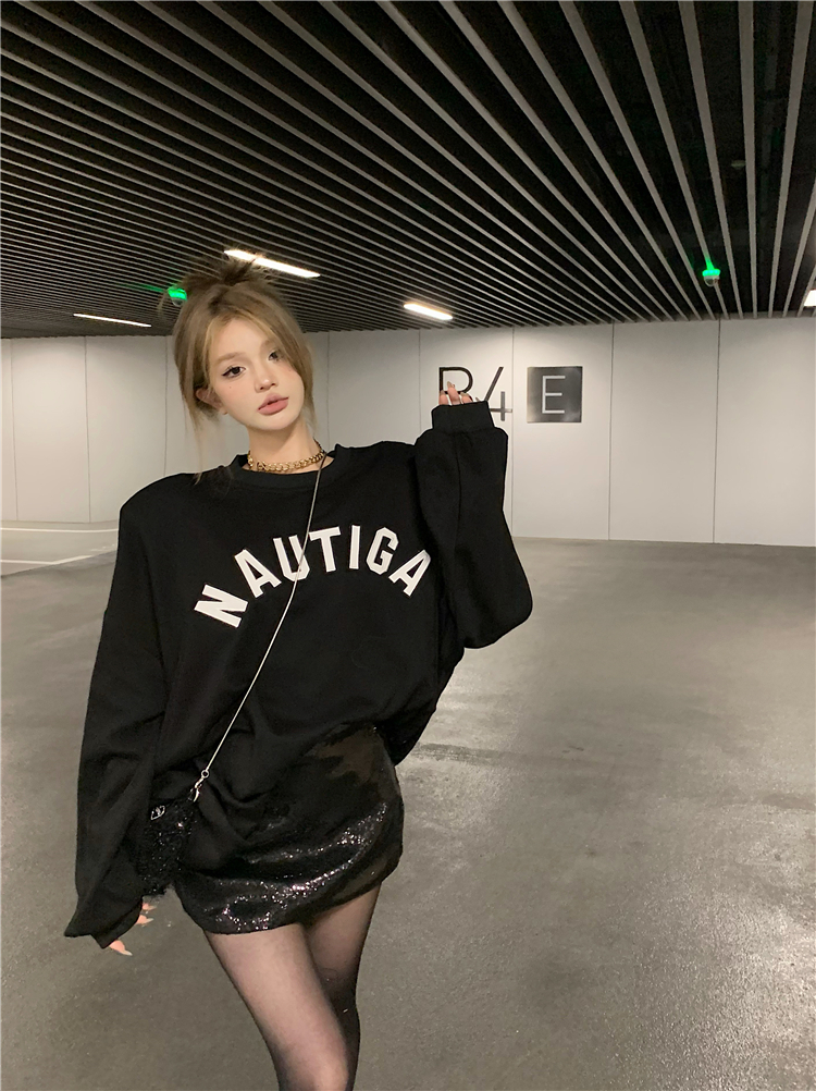 Real shot!  Lazy loose letter print long-sleeved sweatshirt sequin hip-hugging short skirt suit