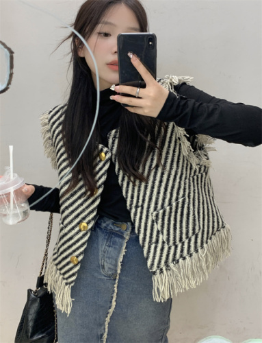 Actual shot!~Korean chic tassel striped vest