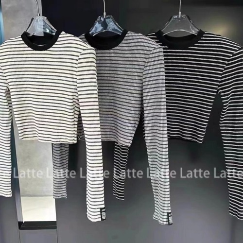 2024 autumn hot girl age-reducing striped slimming bottoming shirt long-sleeved T-shirt top for women