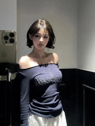 Pure desire design letter hot diamond one-shoulder T-shirt for women, autumn off-shoulder long-sleeved slim top and bottoming shirt