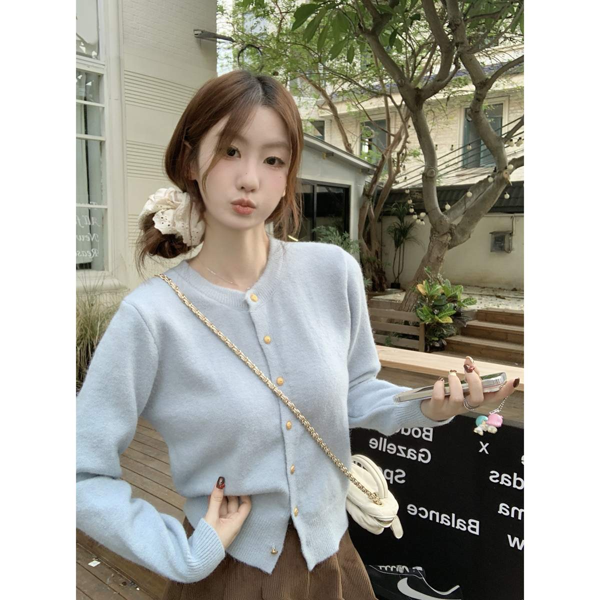 Real shot of autumn and winter Korean style round neck sweet single-breasted cardigan coat arctic velvet knitted long-sleeved top for women