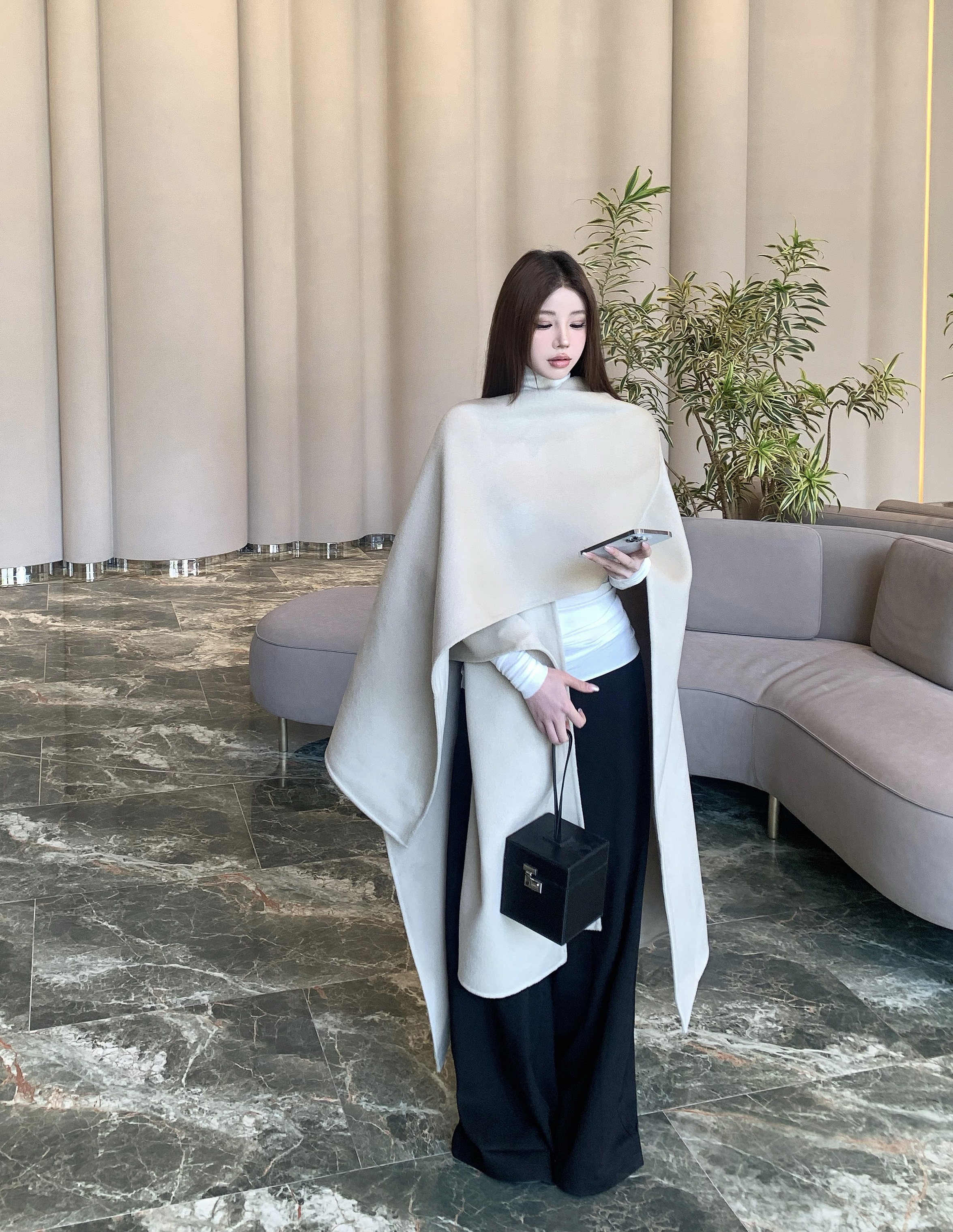 Cape and shawl style double-sided woolen coat for women, elegant and noble woolen coat for autumn and winter new style
