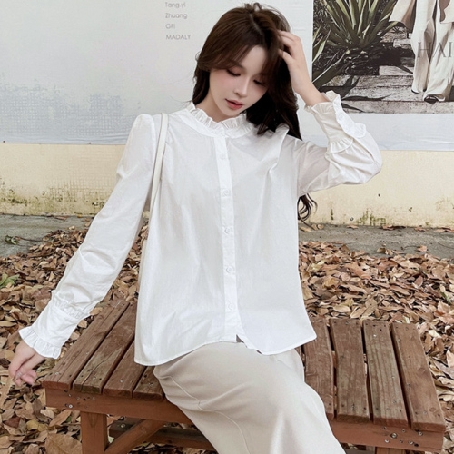 Real shot design niche slightly fat palace style shirt for women French design simple high-end shirt