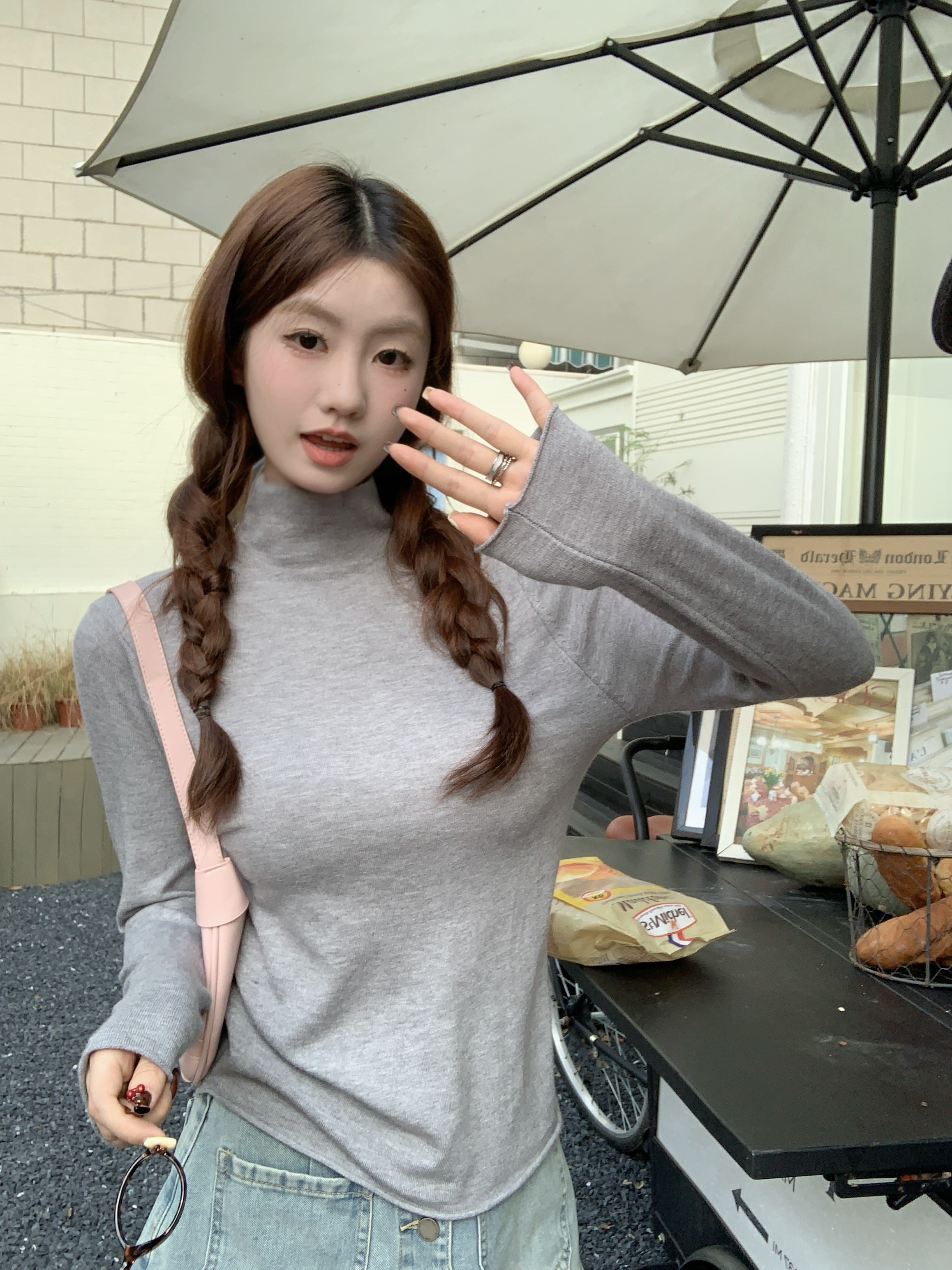 Actual shot of soft and waxy Korean style versatile soft solid color slim half turtleneck bottoming shirt for women with western style inner wear 12 colors