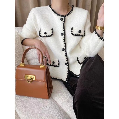 Xiaoxiangfeng knitted cardigan women's spring and autumn new sweater jacket 2024 high-end top short style outer wear