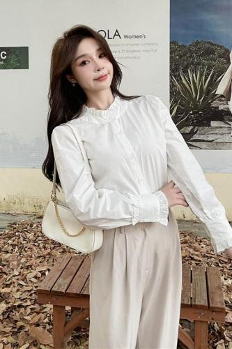 Real shot design niche slightly fat palace style shirt for women French design simple high-end shirt