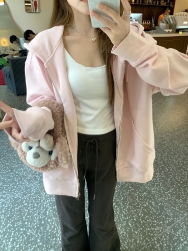 Actual shot of pink zipper long-sleeved sweatshirt and drawstring loose hooded jacket for women