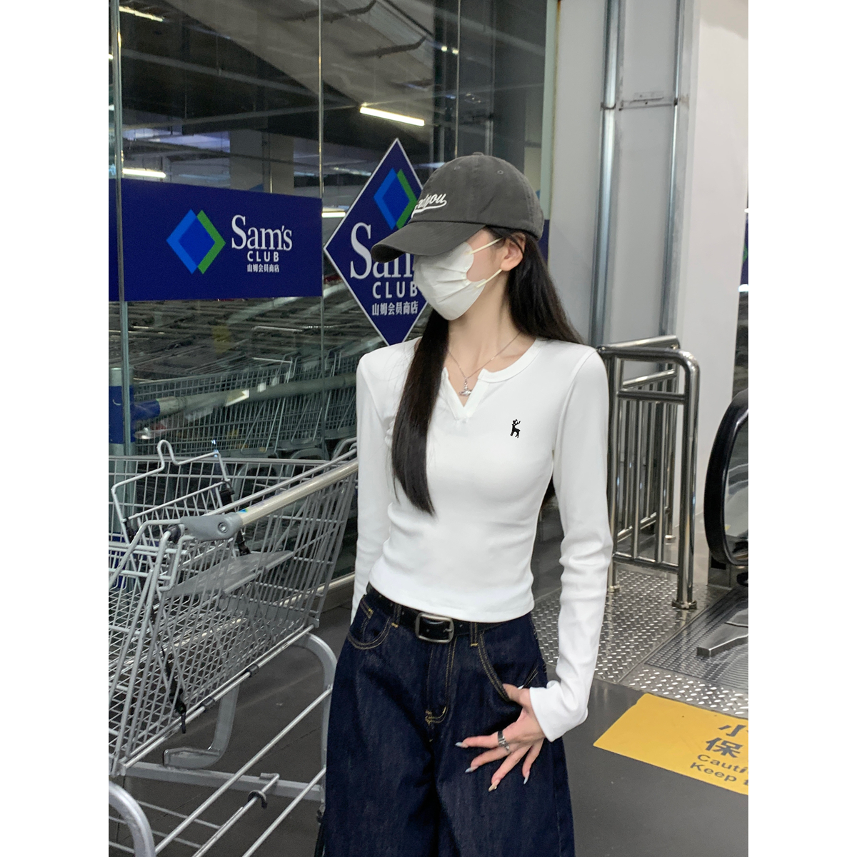 Actual shot of autumn and winter Korean style half-open collar slim fit simple embroidery versatile slim long-sleeved T-shirt bottoming top for women