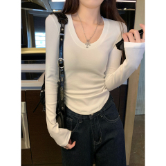 Actual shot of autumn and winter Korean style slimming temperament u-neck simple pleated design slimming long-sleeved inner T-shirt top