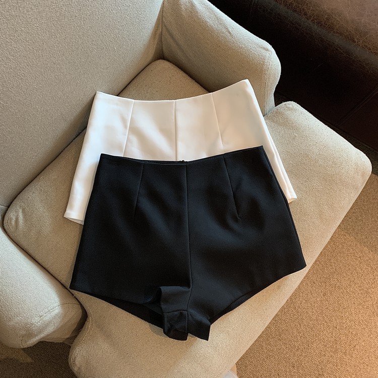 Fashionable and versatile hot girl suit shorts showing off legs and long boot pants