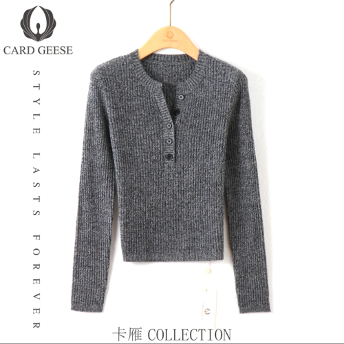 Host recommendation 2024 new V-neck women's pure long-sleeved temperament versatile short-sleeved top knitted sweater for women