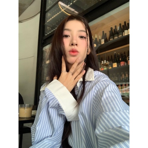 Korean blue contrast striped shirt for women 2024 new style French stitching long-sleeved top sun protection shirt