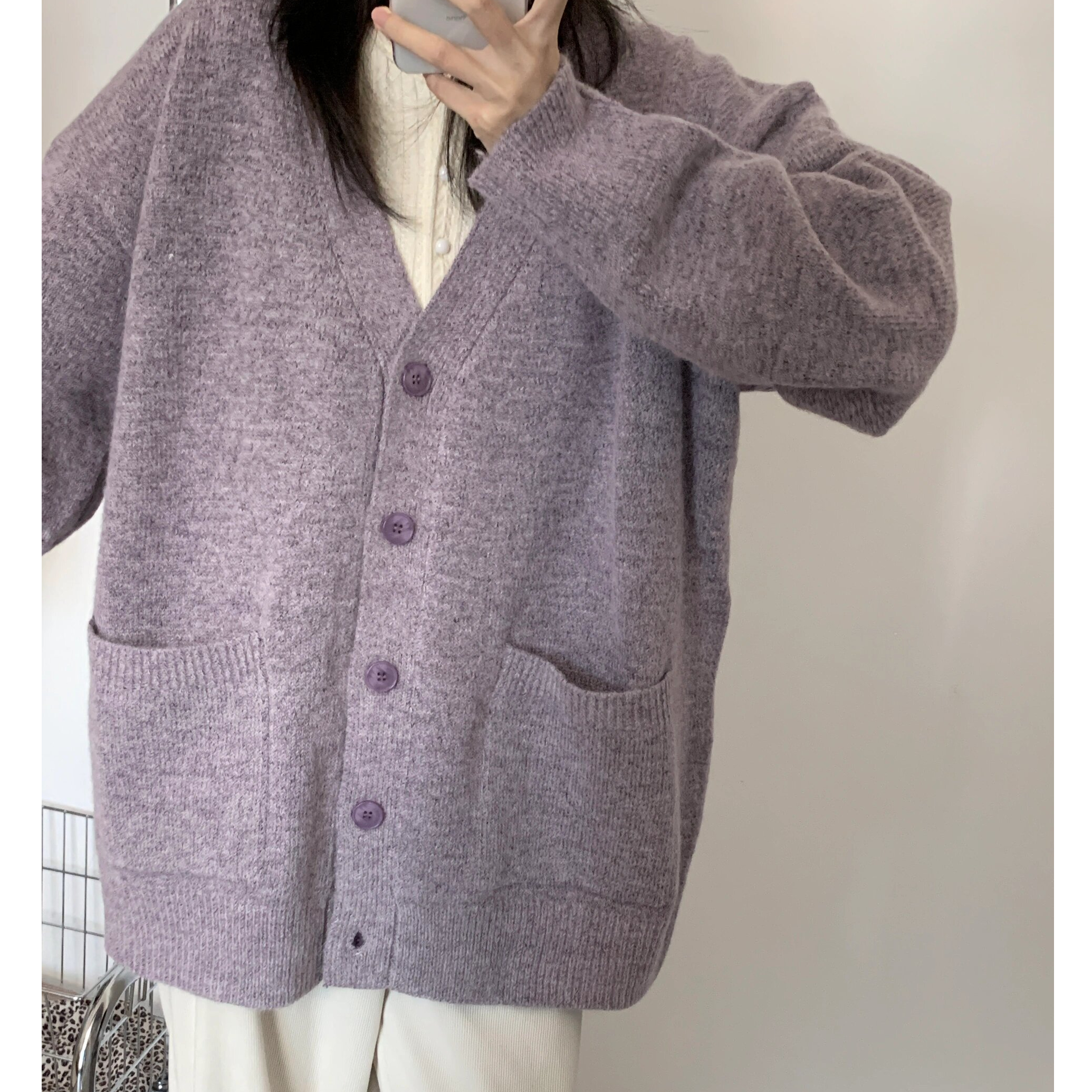 寬鬆慵懶風紫色毛衣外套女秋冬季2024新款V領針織開衫高級感上衣